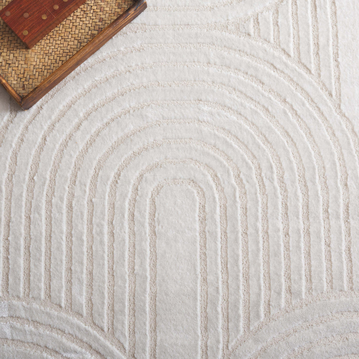 Safavieh Saylor Say107A Ivory Rug.