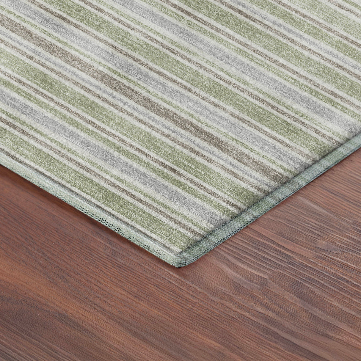 Dalyn Soft Essentials SE2 Transitional Machine Made Green Rug
