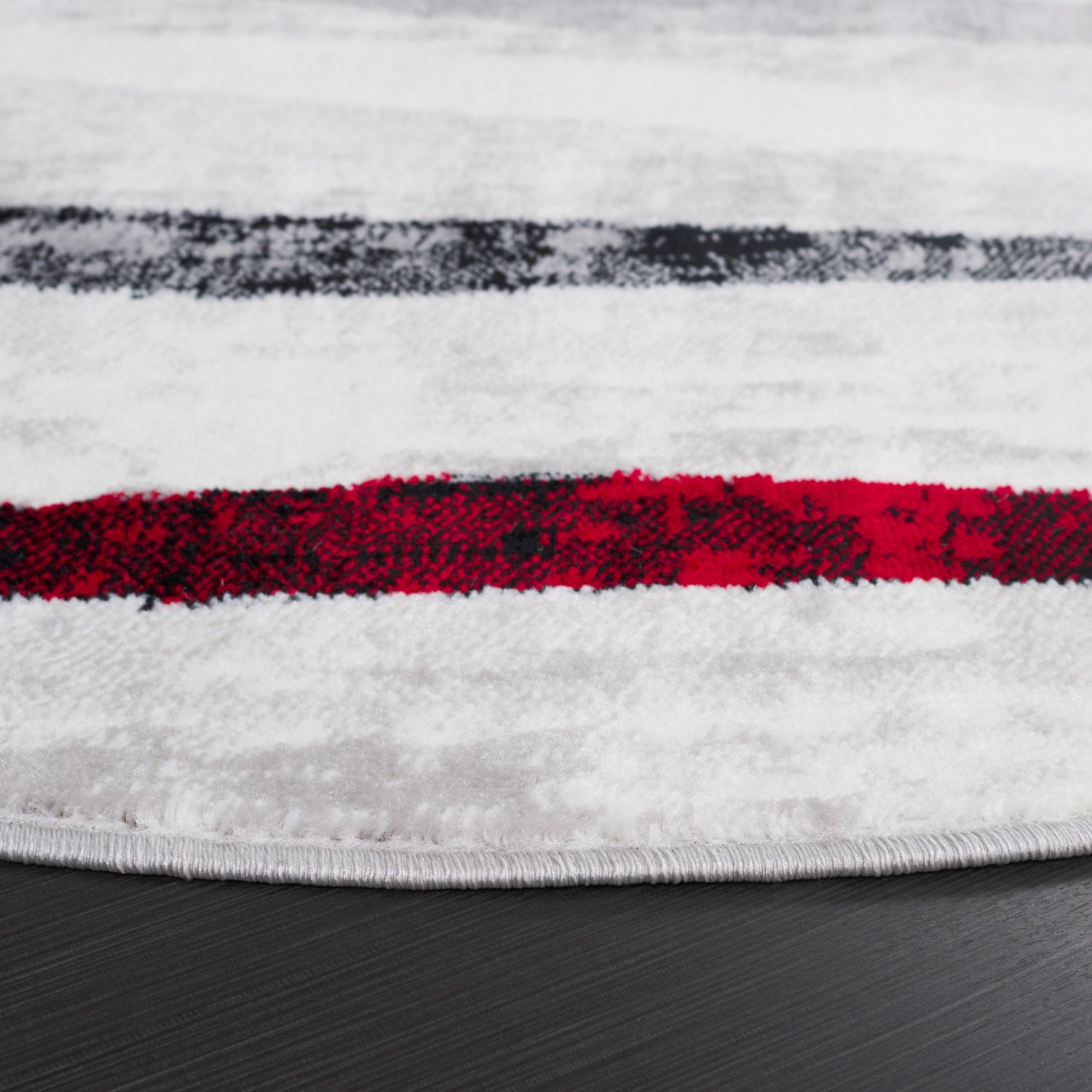 Safavieh Skyler Sky112P Ivory Grey/Red Rug.