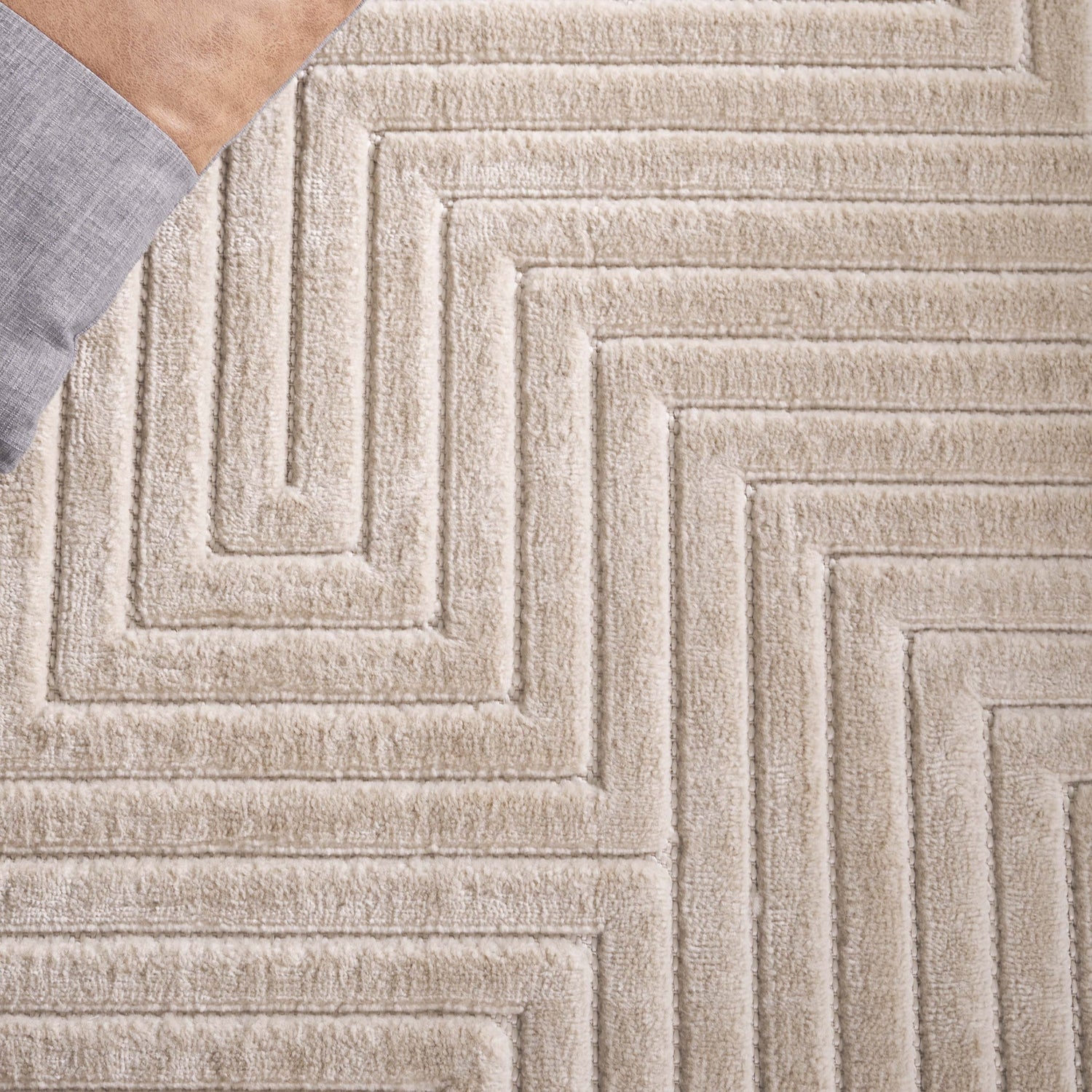 Safavieh Selena Sle662B Beige Rug.
