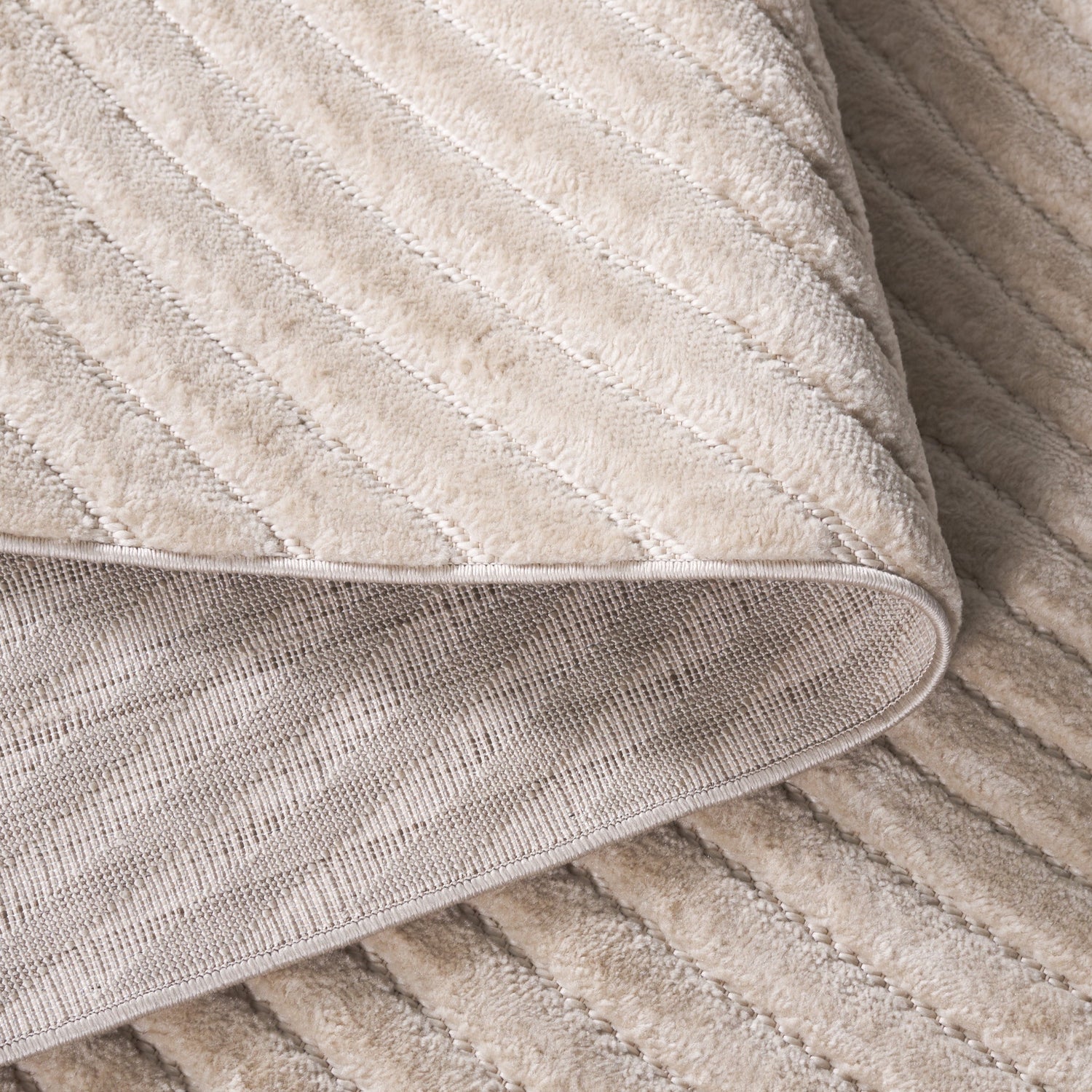 Safavieh Selena Sle664B Beige Rug.
