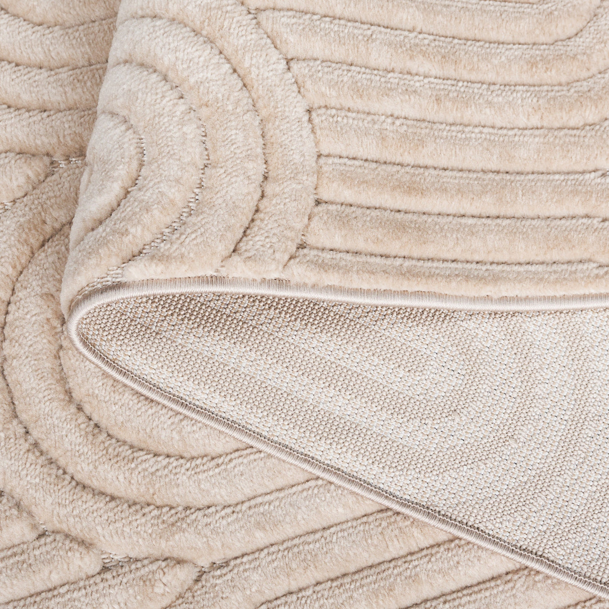 Safavieh Selena Sle672B Beige Rug.