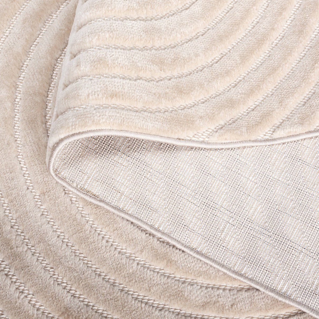 Safavieh Selena Sle680B Beige Rug.