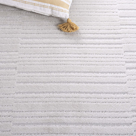 Safavieh Stella Sta100B Ivory Rug.