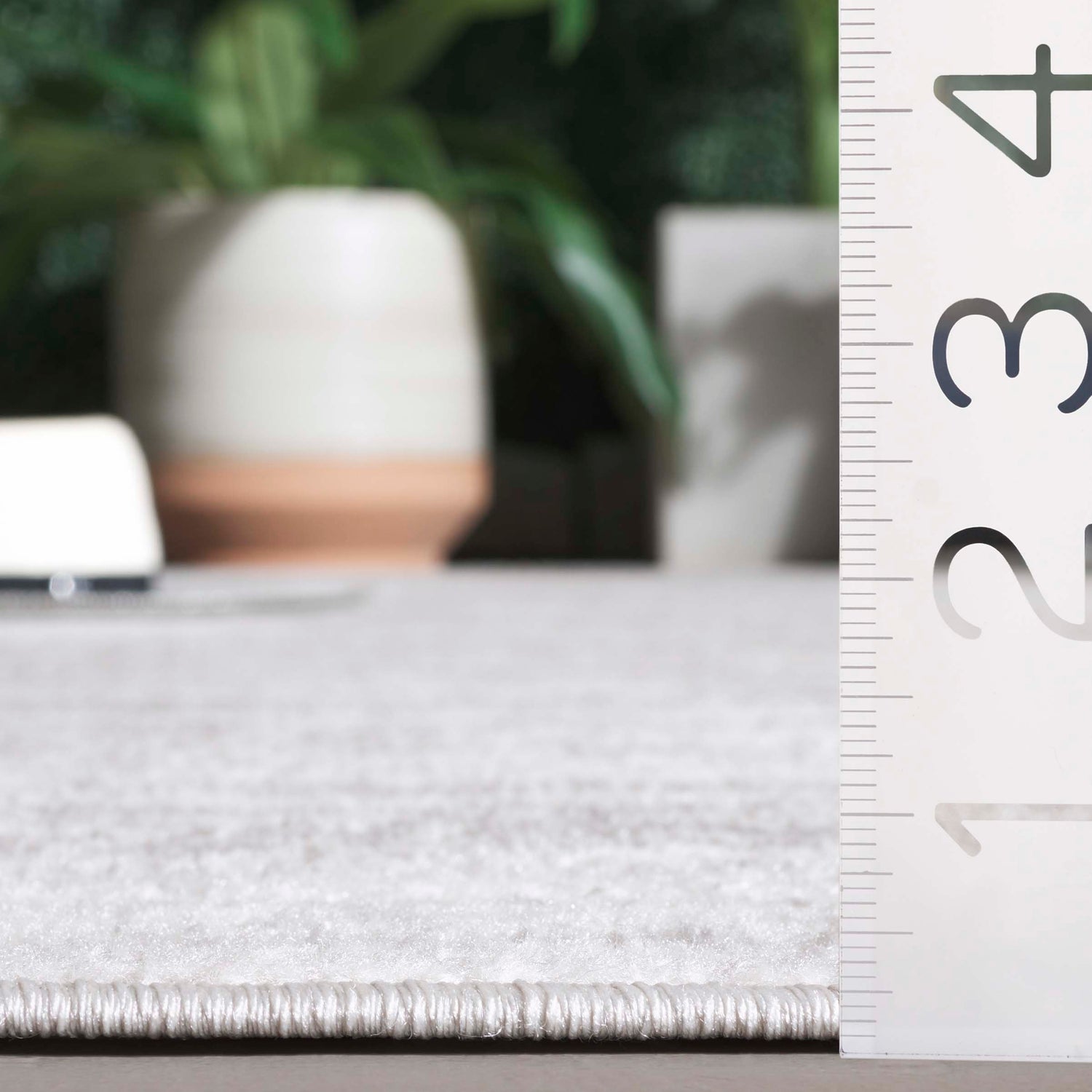 Safavieh Stella Sta101B Ivory/Grey Rug.