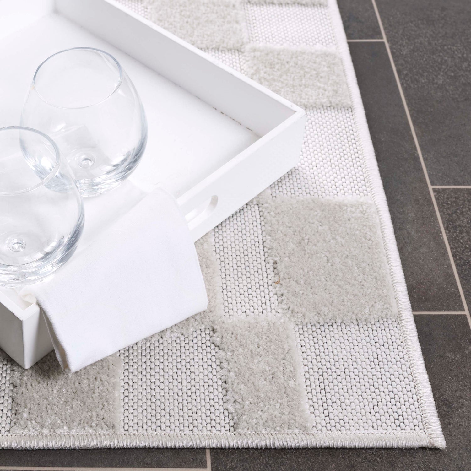 Safavieh Stella Sta104B Ivory Rug.