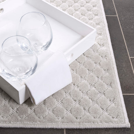 Safavieh Stella Sta106B Ivory Rug.