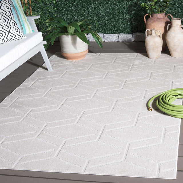 Safavieh Stella Sta107B Ivory Rug.