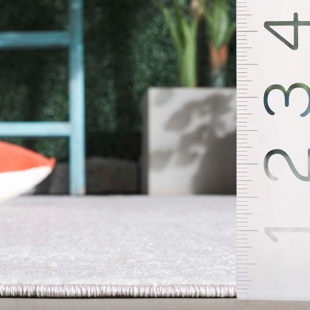 Safavieh Stella Sta111B Ivory Rug.