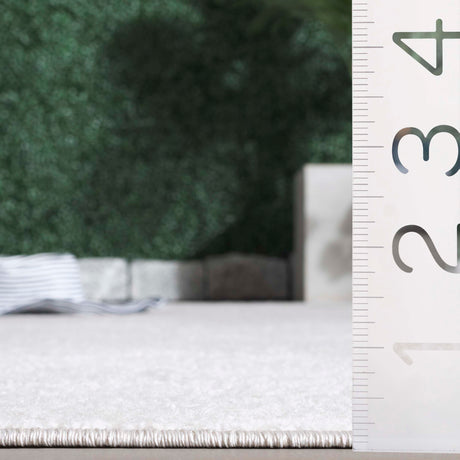 Safavieh Stella Sta112B Ivory Rug.