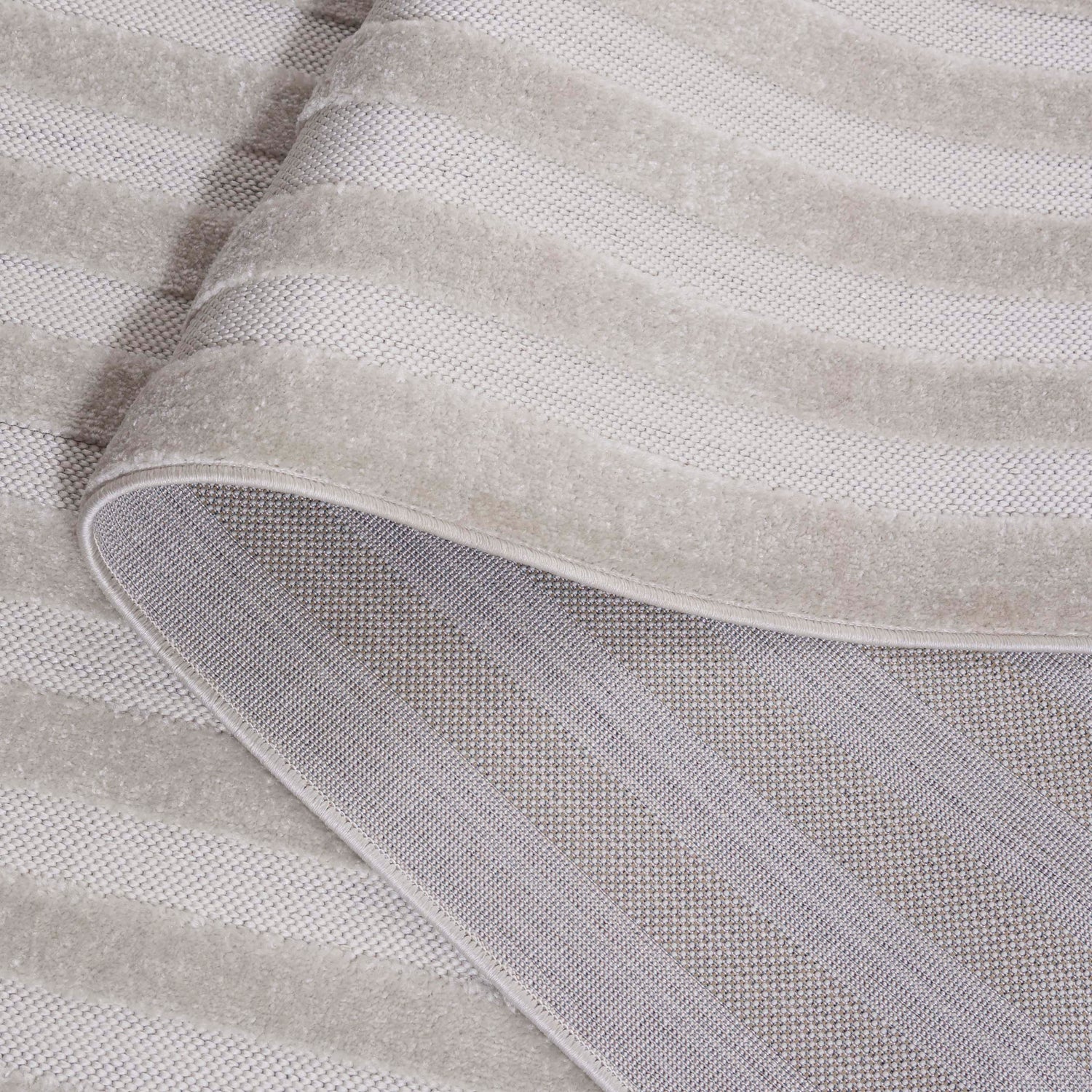Safavieh Stella Sta115A Ivory Rug.