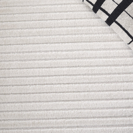 Safavieh Stella Sta132A Ivory Rug.