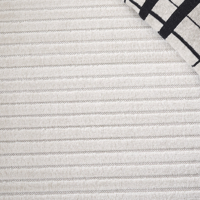 Safavieh Stella Sta132A Ivory Rug.