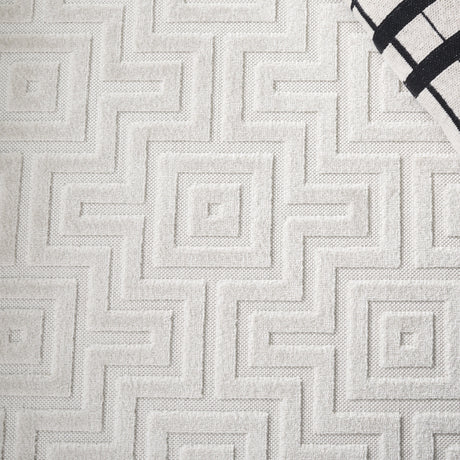 Safavieh Stella Sta138A Ivory Rug.