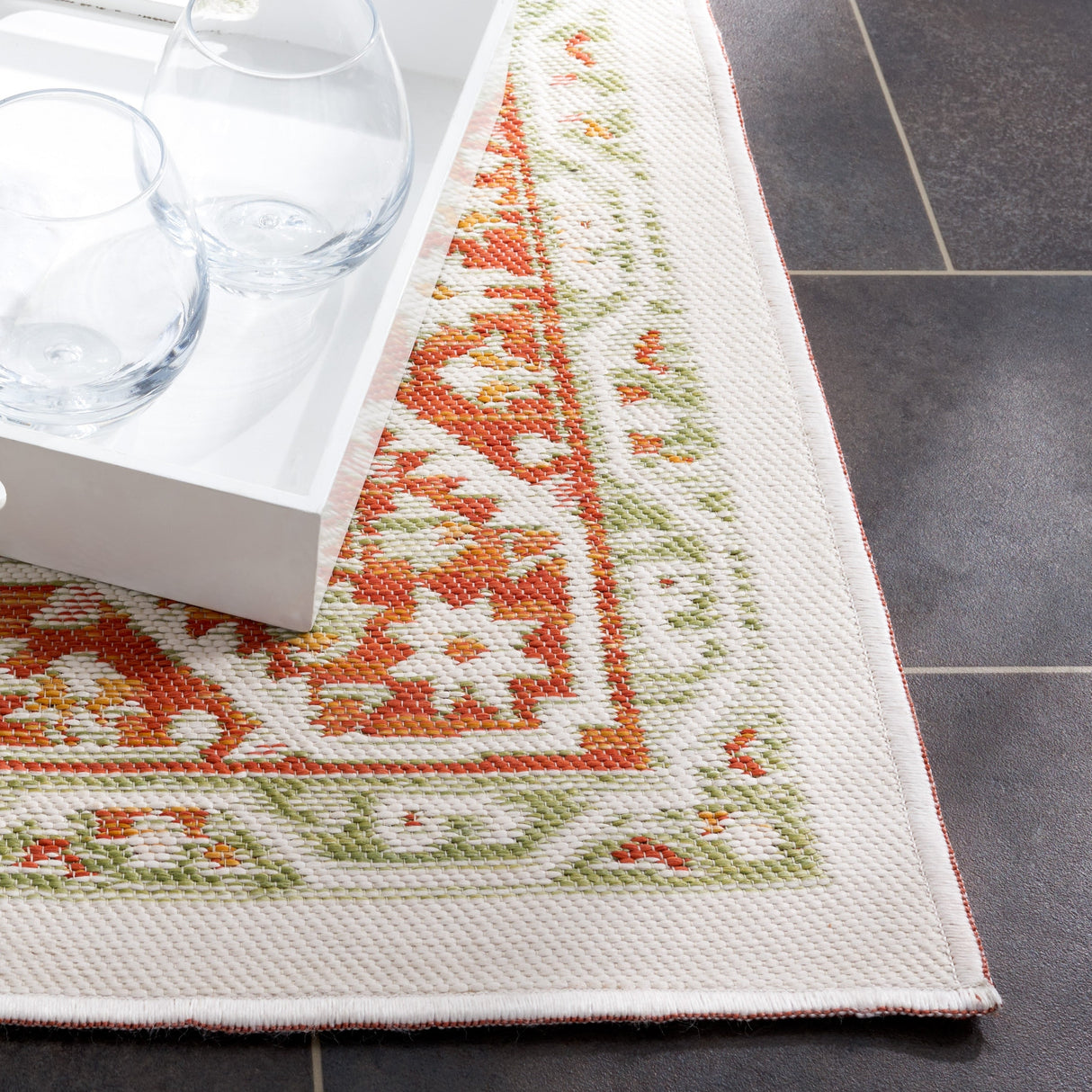 Safavieh Sunrise Sun620A Ivory/Rust Sage Rug.