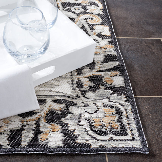 Safavieh Sunrise Sun696F Grey/Beige Black Rug.