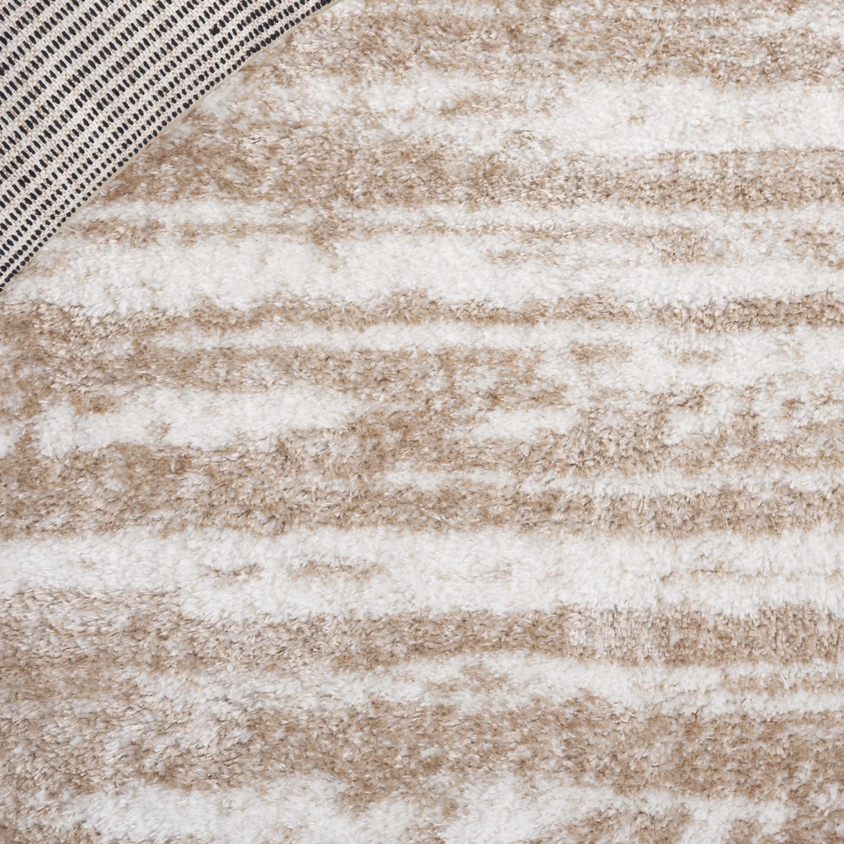 Safavieh Tahoe Shag Tho686D Ivory/Gold Rug.
