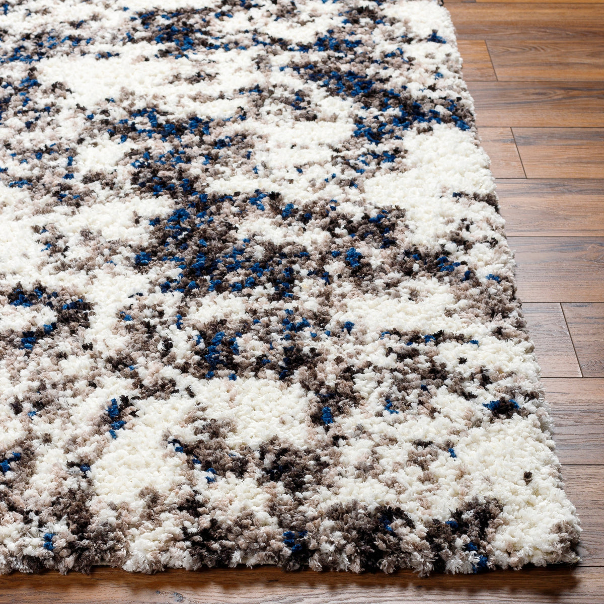 Surya Ultra Shag Utg-2300 Light Silver, Onyx, Metallic - Silver, Eggplant Rug.