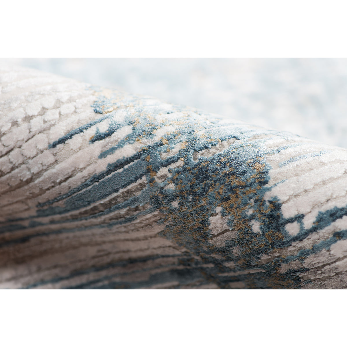 Amer Venice VEN-3 Ivory / Blue area rug - color swatch view