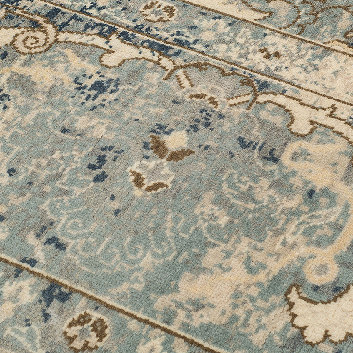 Amer Vintage VIN-10 Polo Blue area rug - close-up view