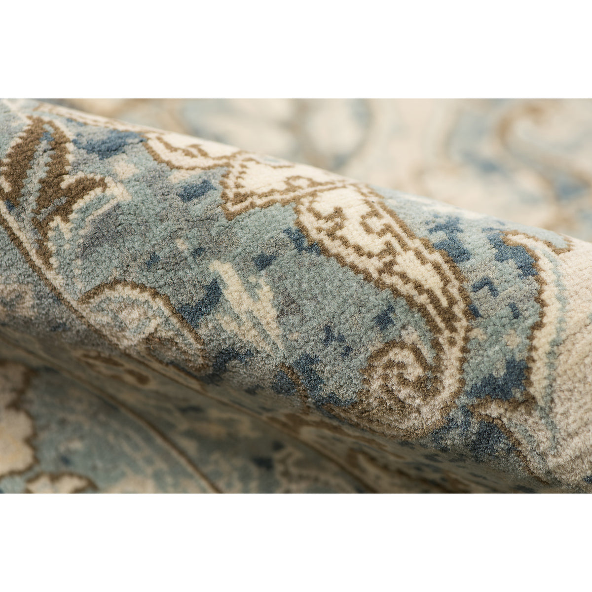 Amer Vintage VIN-10 Polo Blue area rug - color swatch view