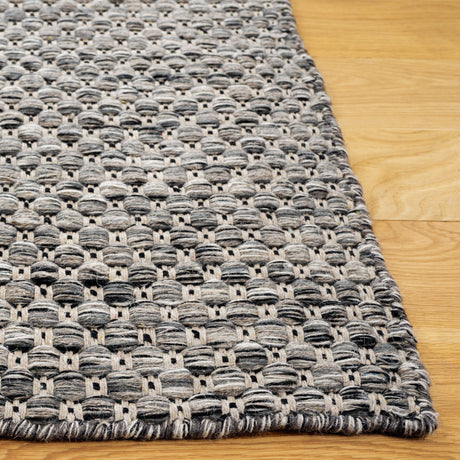 Safavieh Vermont Vrm808F Grey Rug.