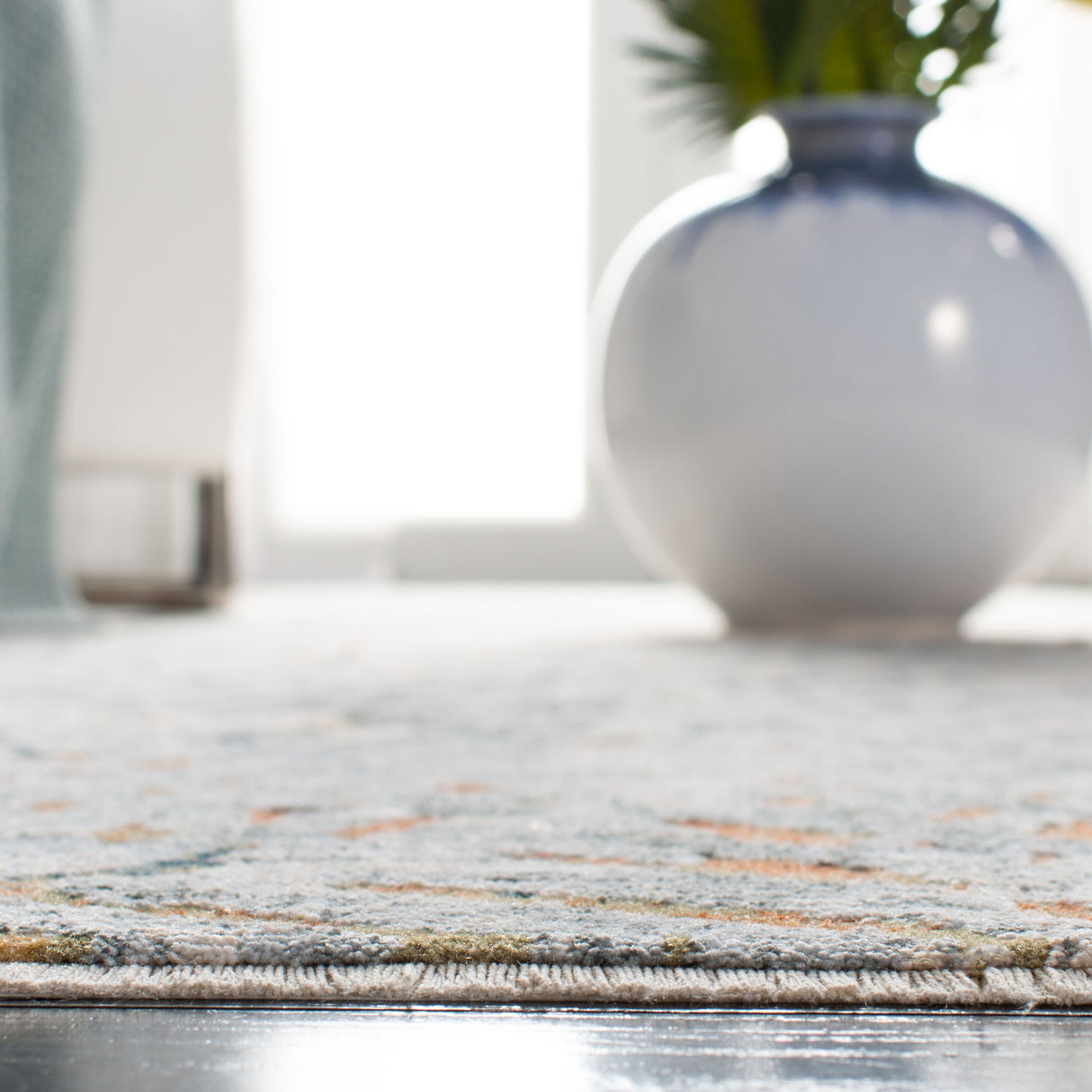 Safavieh Winston Wnt173A Beige/Grey Rug.