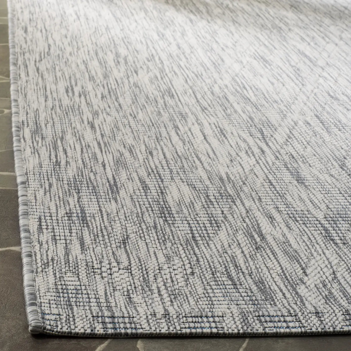 Safavieh Courtyard 4'-0" x 5'-7" Rug in Grey / Grey