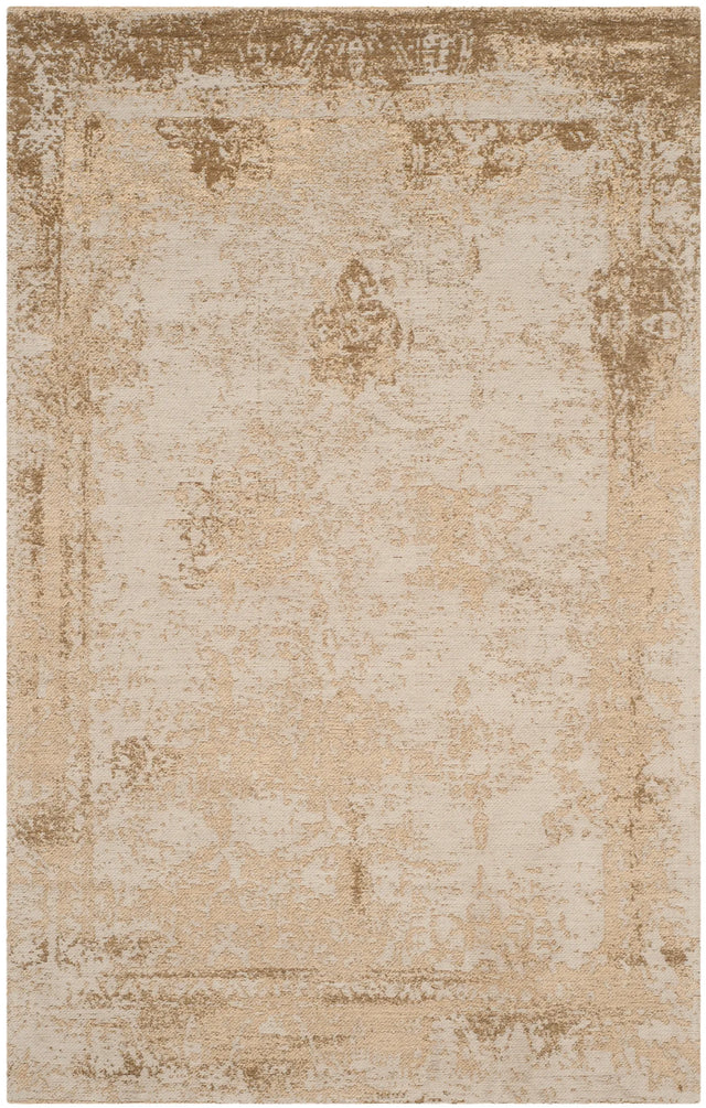 Safavieh Classic Vintage 3'-0" x 5'-0" Rug in Sand
