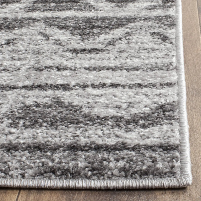 Safavieh Adirondack 10'-0" x 14'-0" Rug in Ivory / Charcoal