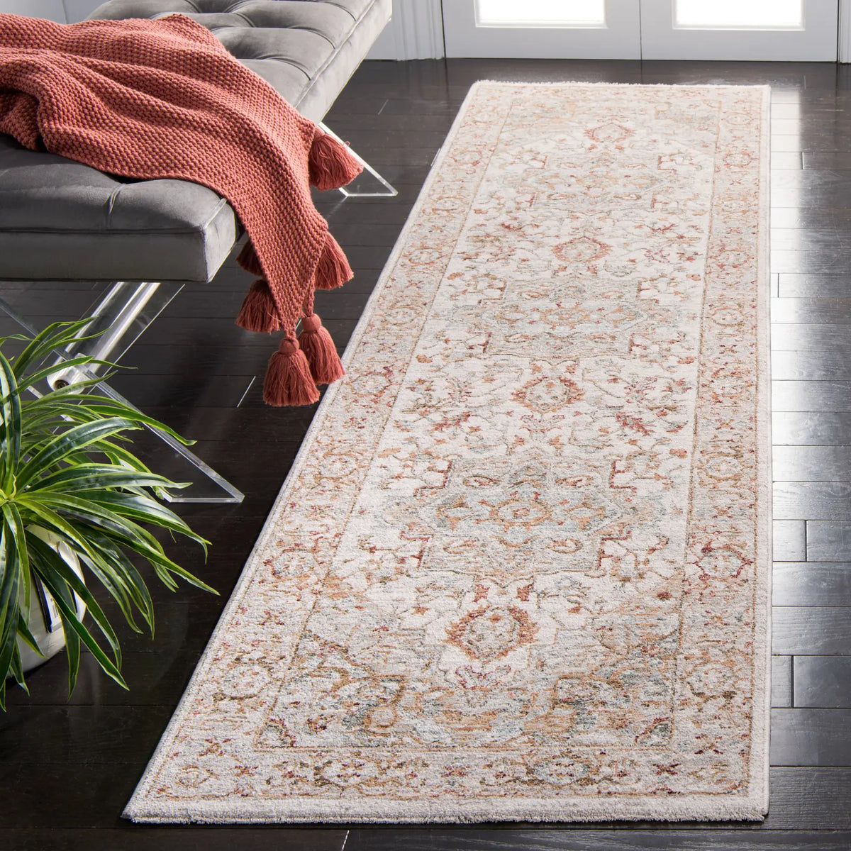 Safavieh Hamilton 2'-2" x 8'-0" Rug in Ivory / Blue