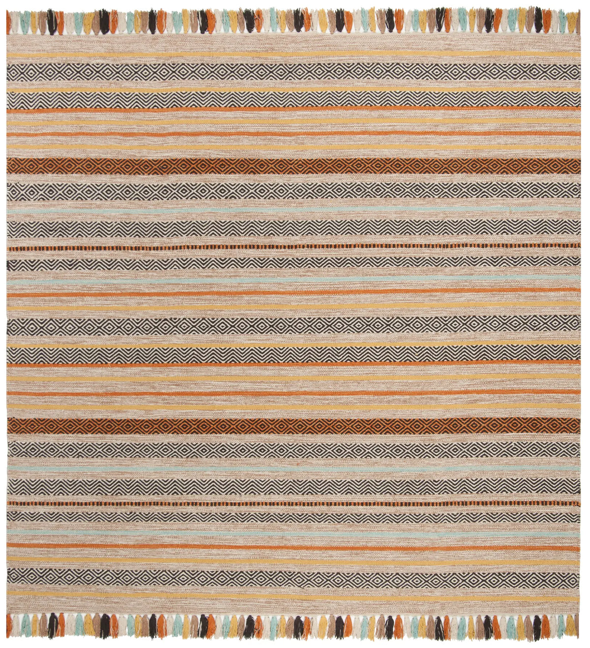 Safavieh Montauk 6'-0" x 6'-0" Rug in Beige / Multi