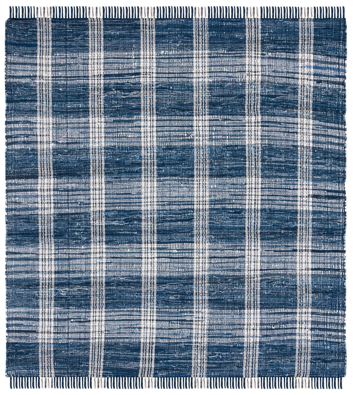Safavieh Montauk 6'-0" x 6'-0" Rug in Blue / Beige