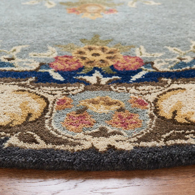 Safavieh Bergama 6'-0" x 6'-0" Rug in Light Blue / Ivory