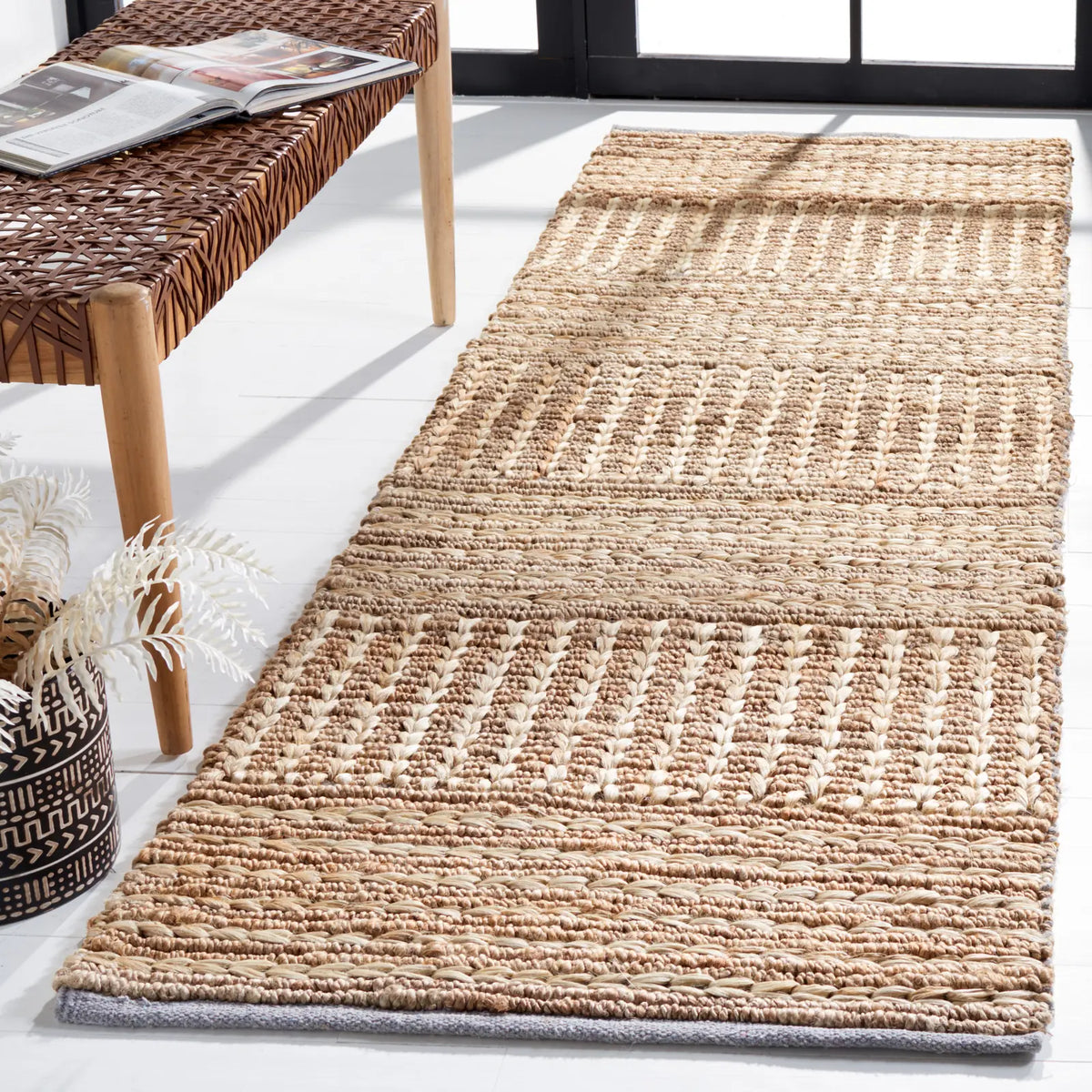 Safavieh Natural Fiber 2'-6" x 8'-0" Rug in Natural