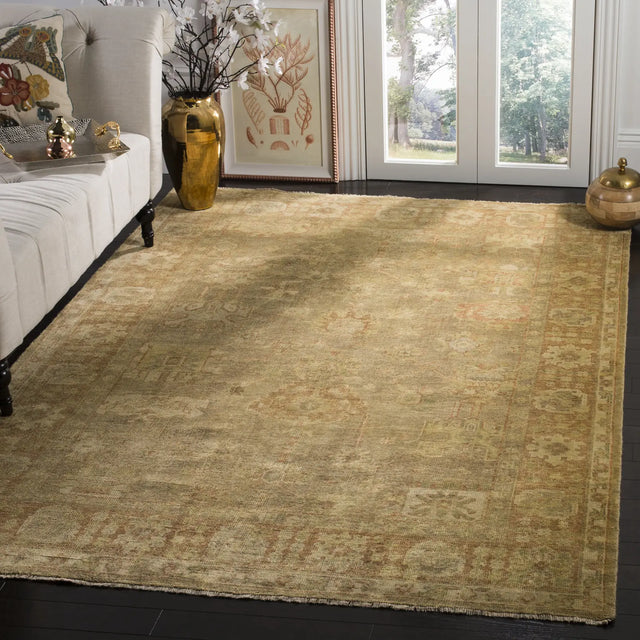 Safavieh Oushak 6'-0" x 9'-0" Rug in Beige / Rust
