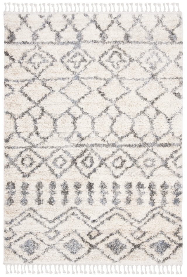 Safavieh Berber Fringe Shag 4'-0" x 6'-0" Rug in Cream / Grey