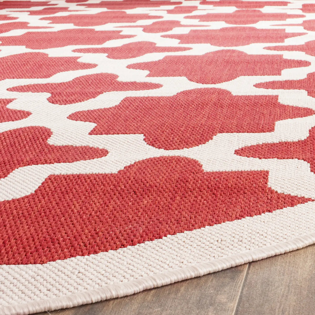 Safavieh Courtyard 7'-10" x 7'-10" Rug in Red / Bone