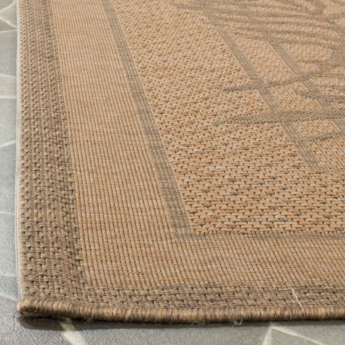 Safavieh Courtyard 8'-0" x 11'-0" Rug in Natural / Gold