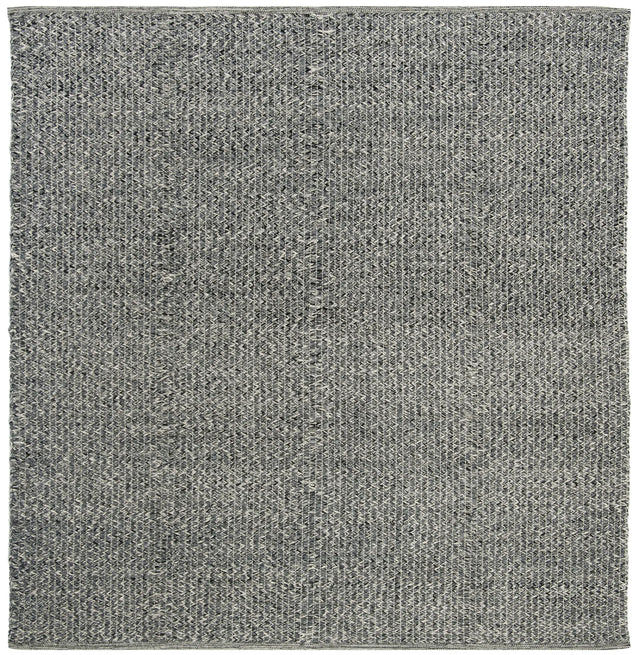 Safavieh Montauk 6'-0" x 6'-0" Rug in Grey / Multi