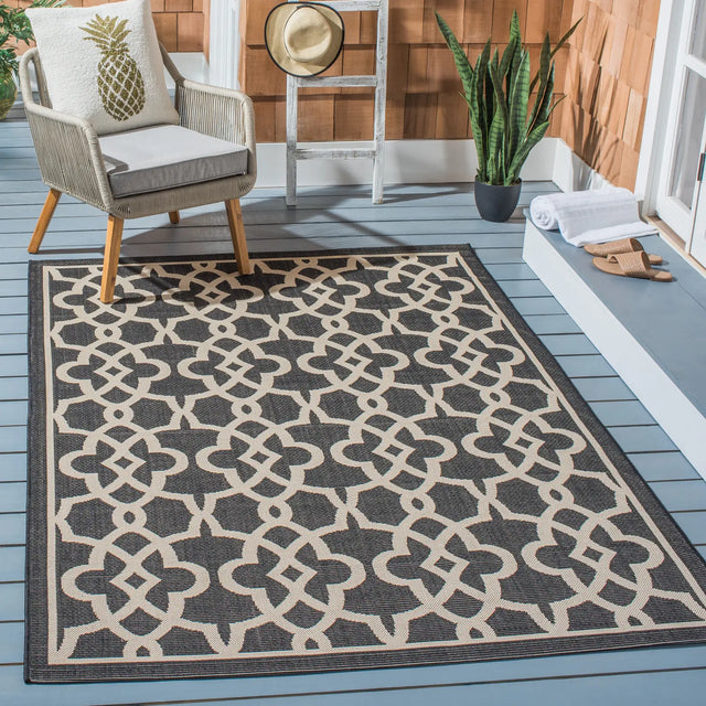 Safavieh Courtyard 5'-3" x 7'-7" Rug in Black / Beige