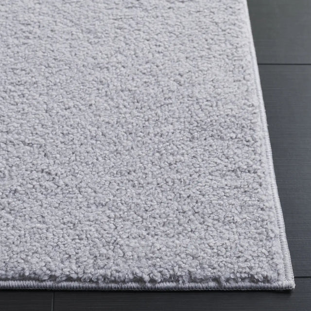 Safavieh Boucle 100 5'-0" x 7'-0" Rug in Grey