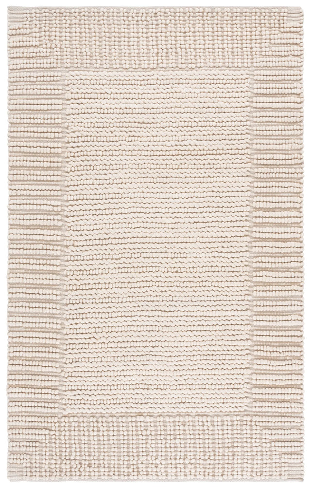 Safavieh Natura 4'-0" x 6'-0" Rug in Beige