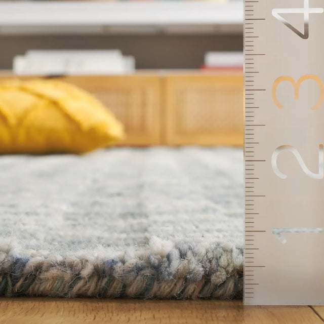 Safavieh Element 4'-0" x 6'-0" Rug in Teal / Beige
