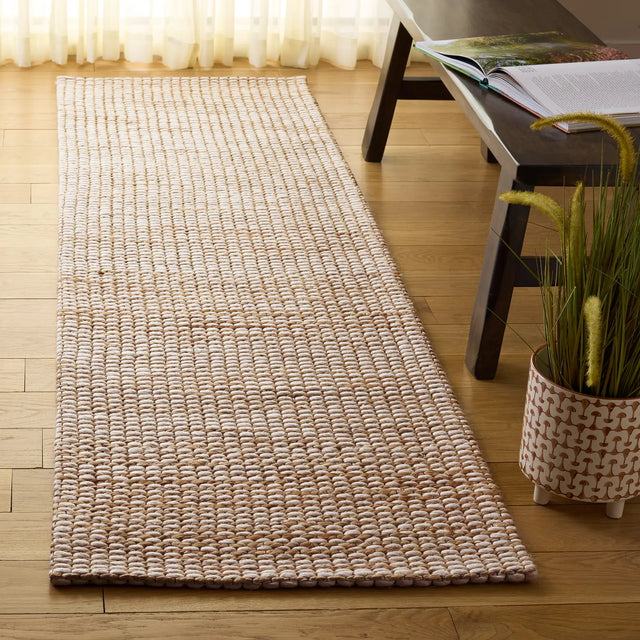 Safavieh Natural Fiber 2'-3" x 8'-0" Rug in Natural / Ivory