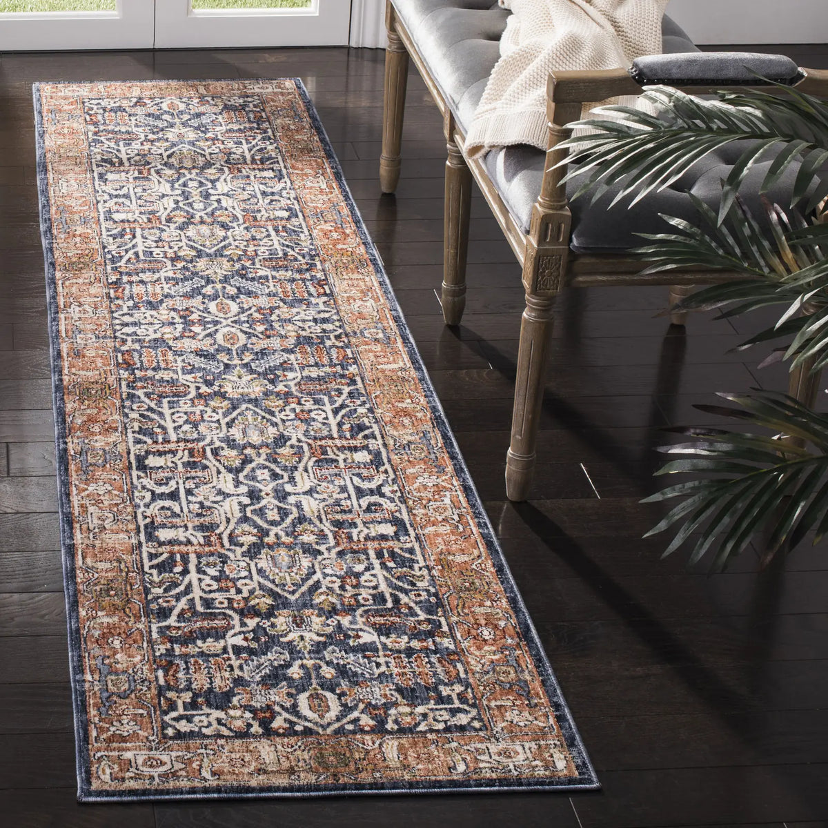 Safavieh Heirloom 700 2'-0" x 8'-0" Rug in Navy / Beige