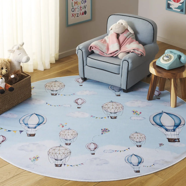 Safavieh Tacoma Kids 100 5'-0" x 5'-0" Rug in Ivory / Blue