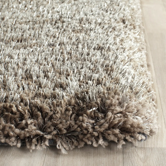 Safavieh Sg-Sbs-South Beach Shag 4'-0" x 6'-0" Rug in Silver