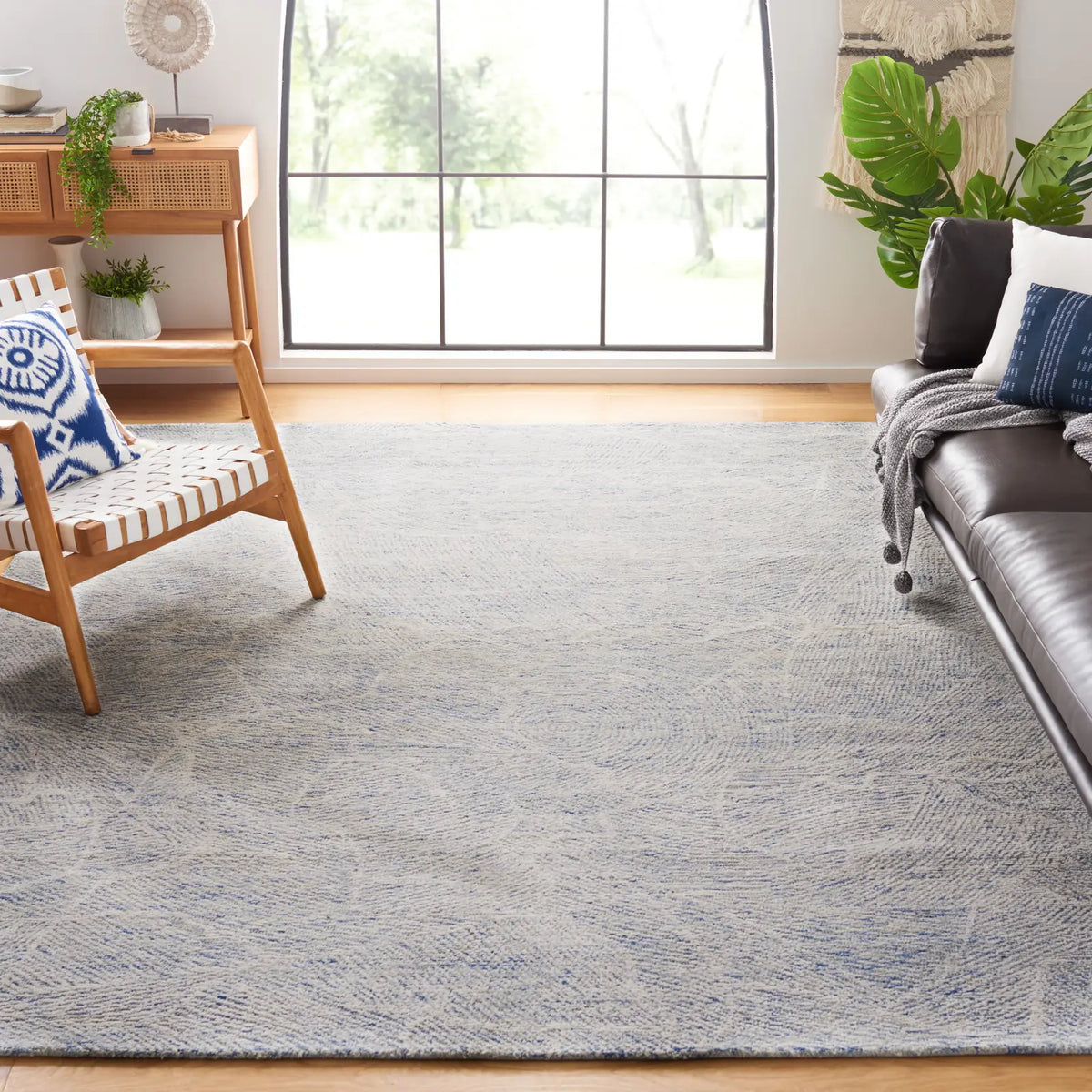 Safavieh Metro 10'-0" x 14'-0" Rug in Blue / Ivory