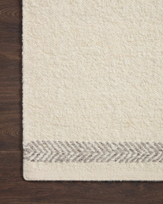 Loloi Reyla Rla-01 Ivory/Silver Rug - corner on wood